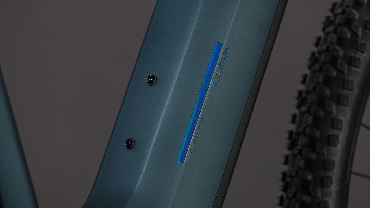 Cube Reaction Hybrid ONE 800 royalgreen´n´prism 2026 Easy Entry Cube Reaction Hybrid ONE 800 royalgreen´n´prism 2026 Easy Entry