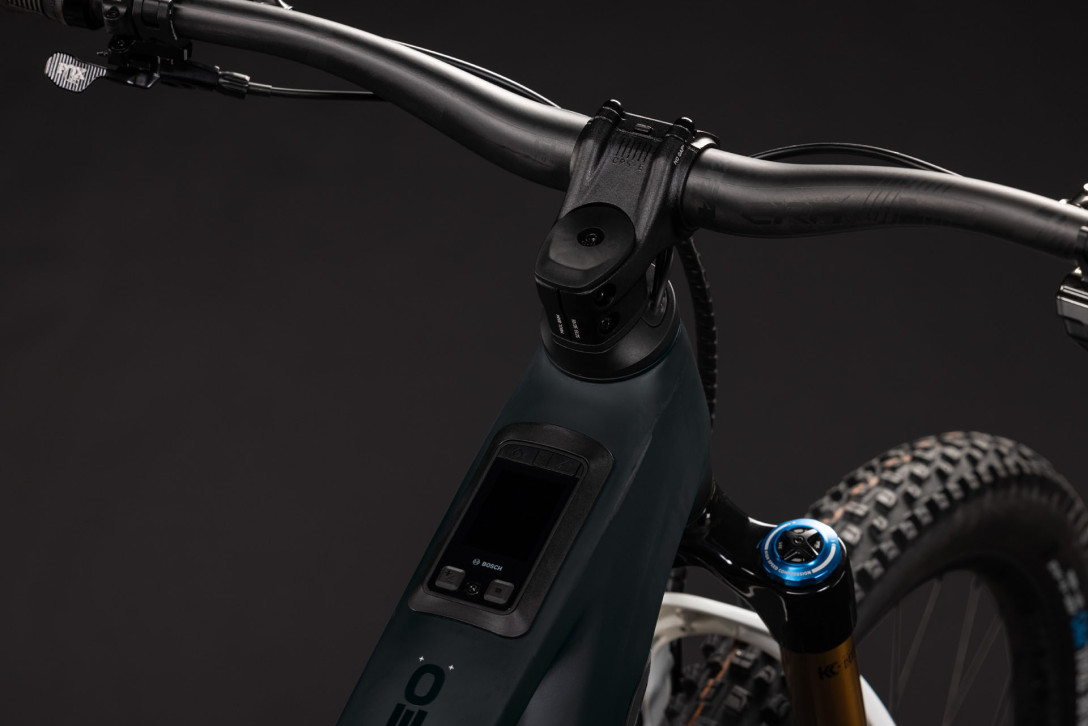 Cube Stereo Hybrid ONE44 HPC AT 800 carbon´n´white 2027 29: L / 1103800