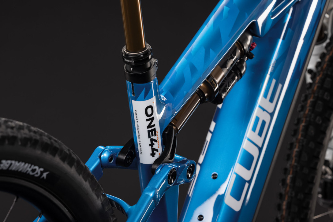 Cube Stereo Hybrid ONE44 HPC AT 800 actionteam 2027