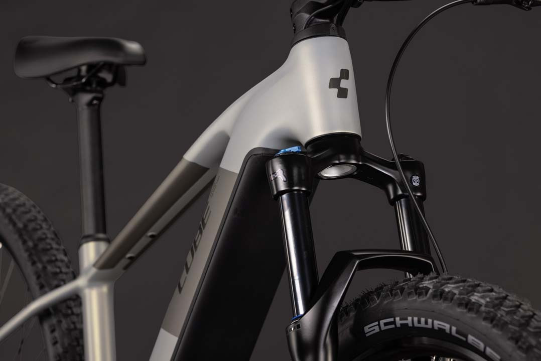 Cube Reaction Hybrid ONE 720 pearlsilver´n´chrome 2027
