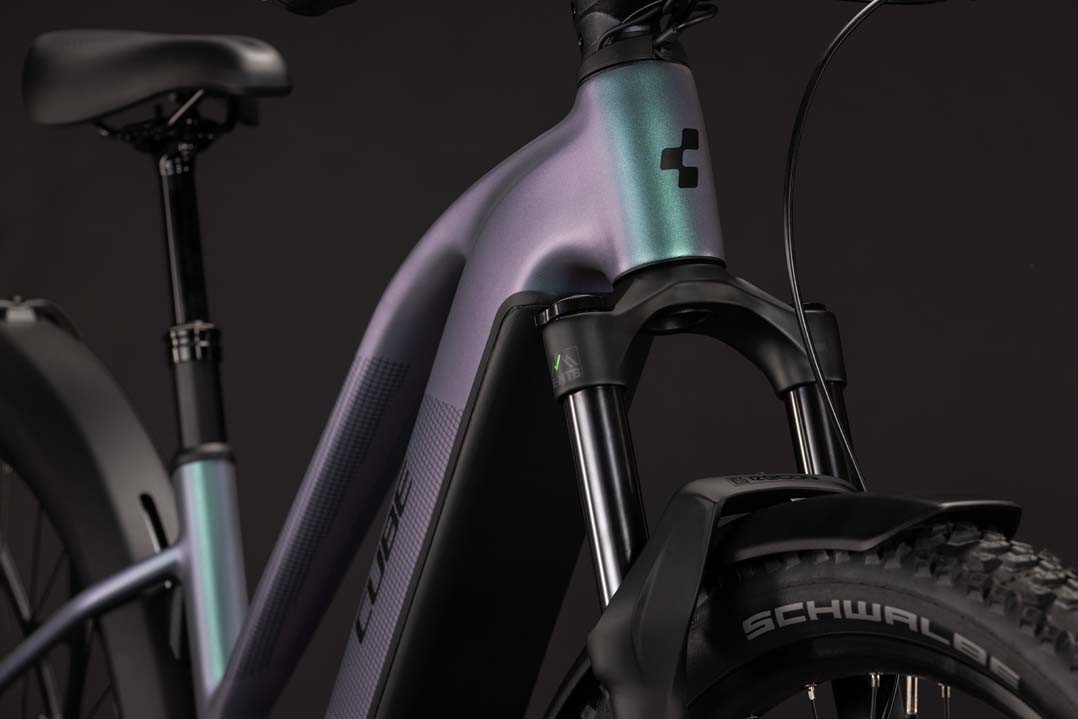 Cube Reaction Hybrid Pro 800 FE polarlight´n´black 2027 Trapeze