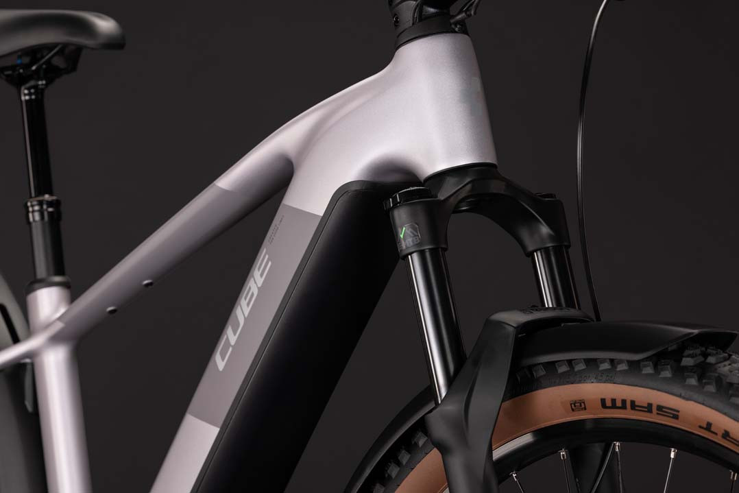 Cube Reaction Hybrid Pro 800 FE lilacbreeze´n´prizm 2027