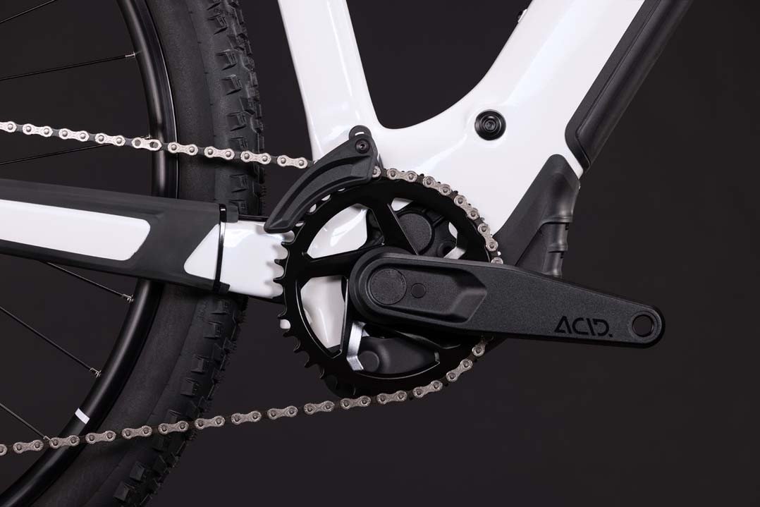 Cube Reaction Hybrid Race 800 snow´n´black 2027