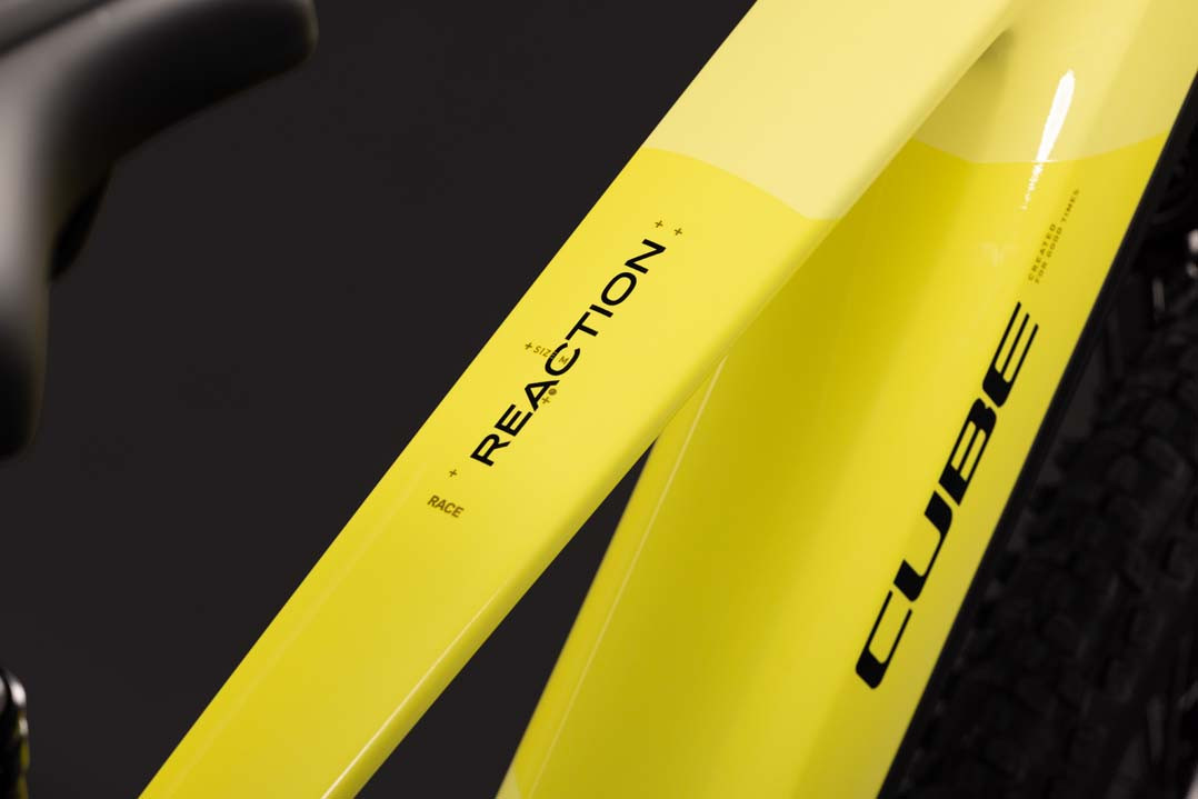 Cube Reaction Hybrid Race 800 bananasplit´n´black 2027
