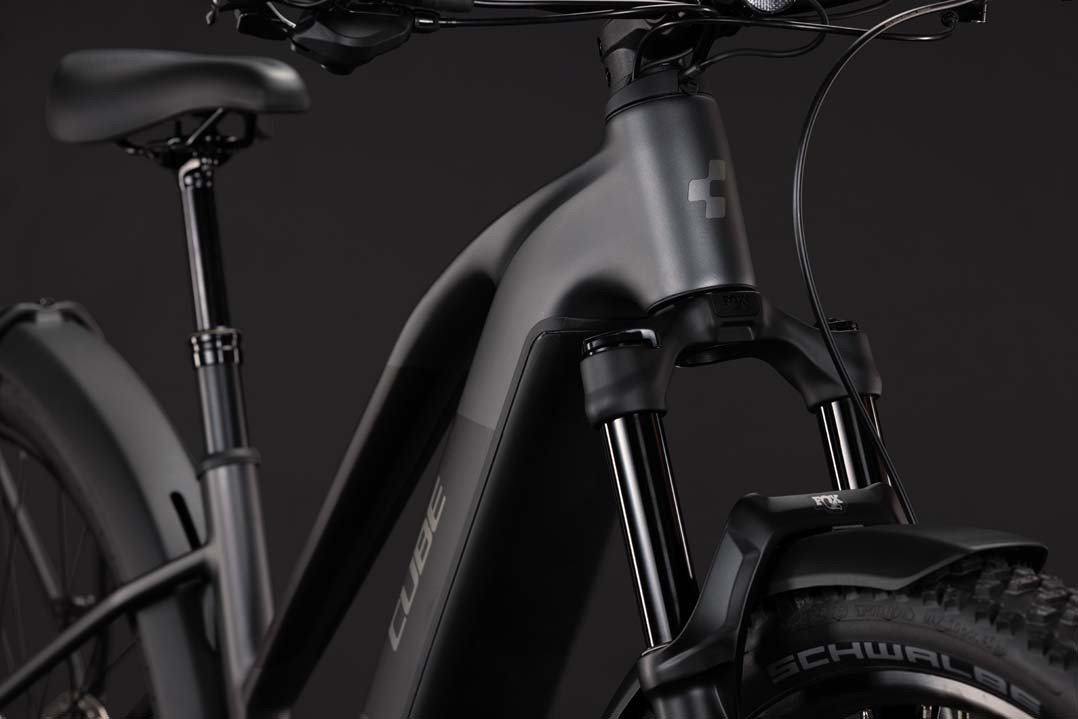 Cube Reaction Hybrid Race 800 FE Trapeze slabgrey´n´chrome 2027