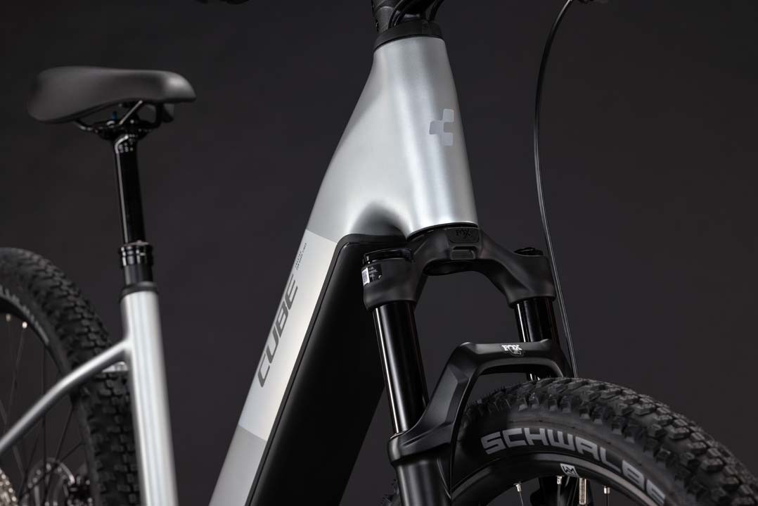 Cube Reaction Hybrid SLX 800 platinum´n´reflex 2027 Easy Entry