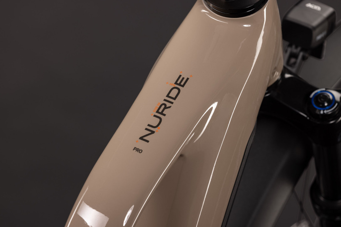 Cube Nuride Hybrid Pro 800 cappuccino´n´black 2027 Trapeze