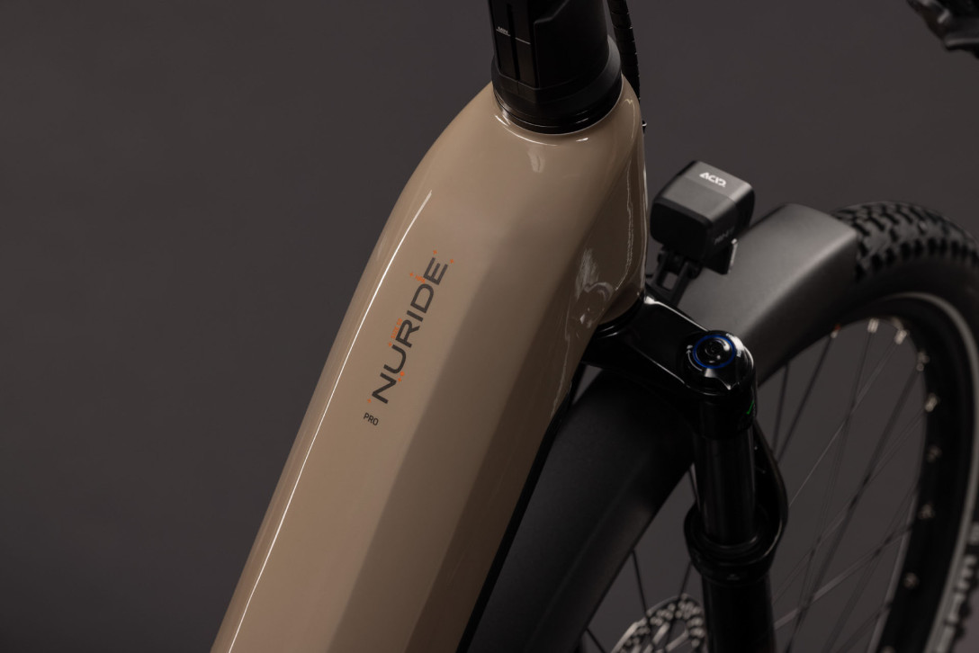 Cube Nuride Hybrid Pro 800 cappuccino´n´black 2027 Easy Entry