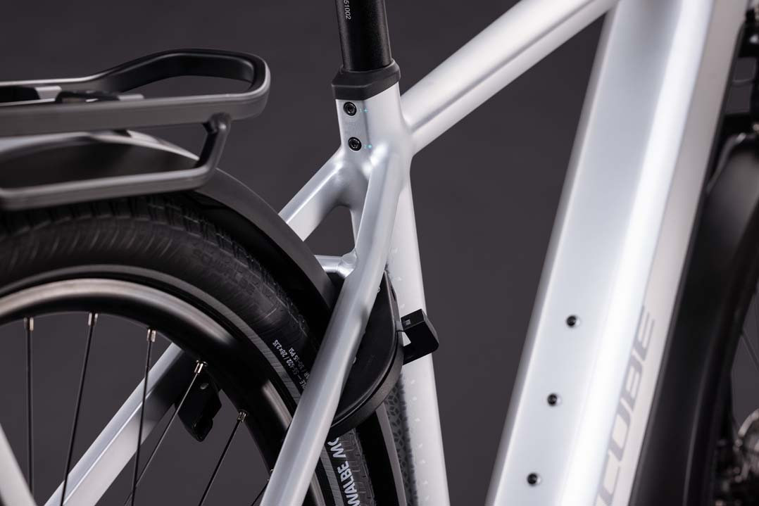 Cube Kathmandu Hybrid ONE 800 silverstar´n´reflex 2027