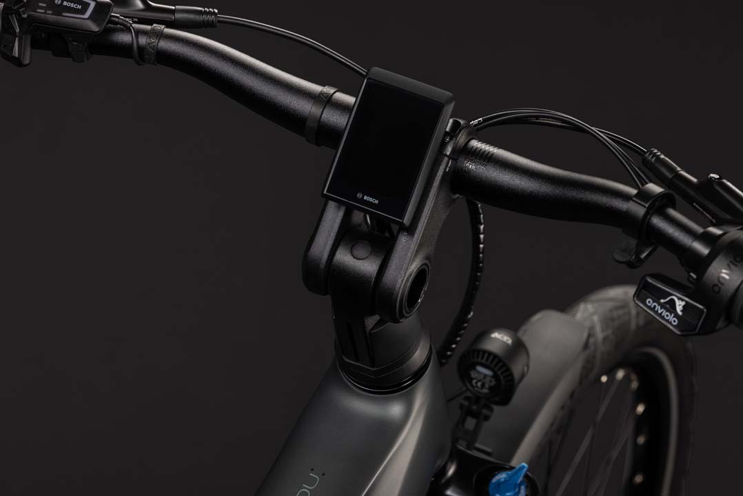 Cube Kathmandu Hybrid Deluxe Pro 800 blackforest´n´chrome 2027