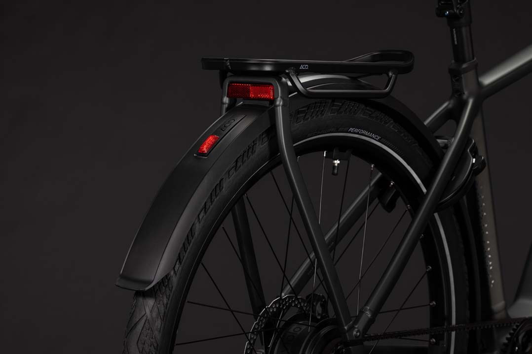 Cube Kathmandu Hybrid Deluxe Pro 800 blackforest´n´chrome 2027