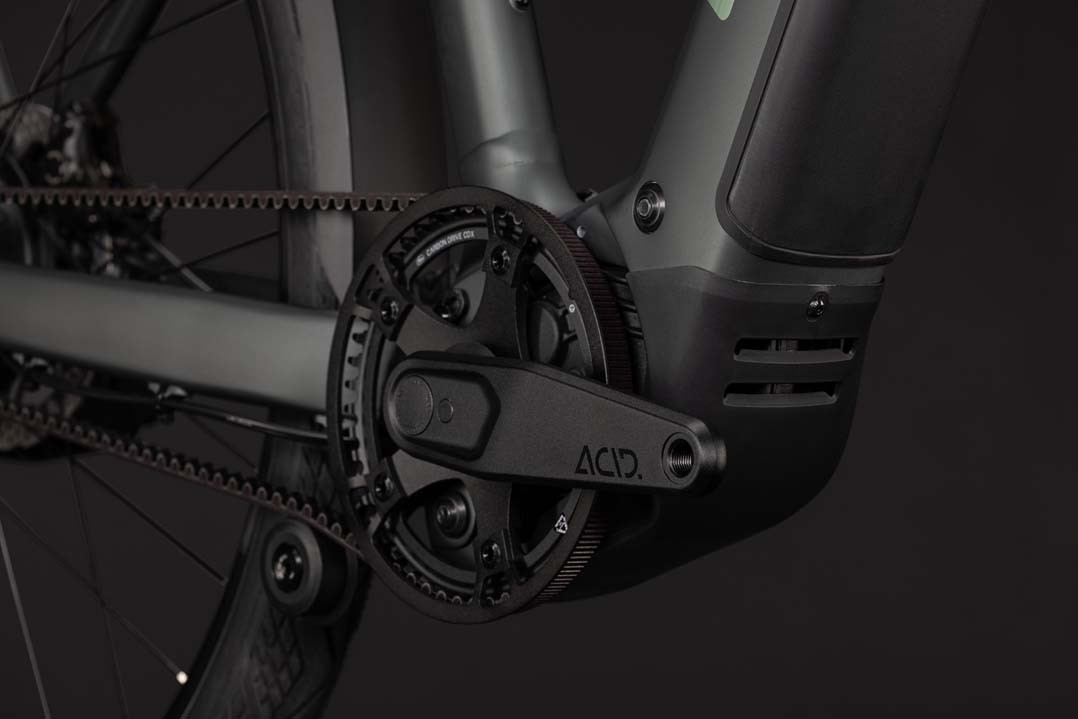 Cube Kathmandu Hybrid Deluxe Pro 800 blackforest´n´chrome 2027