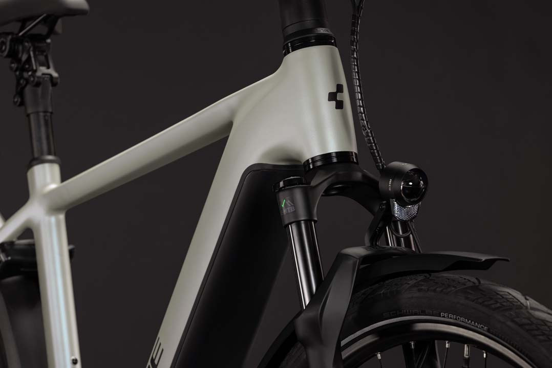 Cube Kathmandu Hybrid Deluxe EXC 800 glintsand´n´black 2027