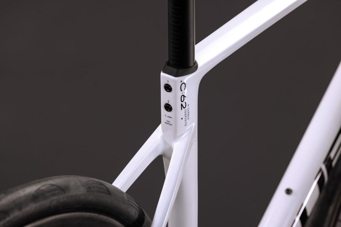 Cube Attain C:62 SLX metallicwhite´n´black 2027
