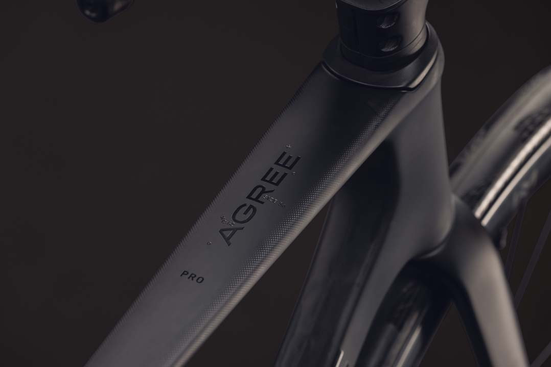 Cube Agree C:62 Pro carbon´n´black 2027