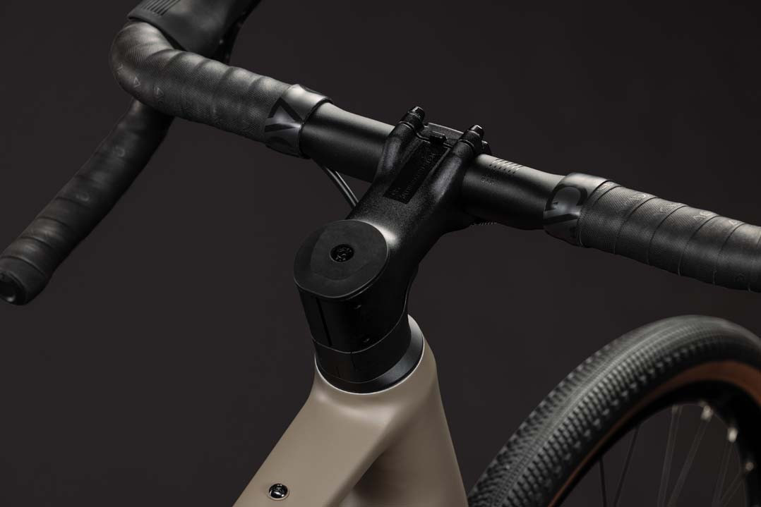Cube Nuroad ONE wood´n´grey 2027 S (53 cm)
