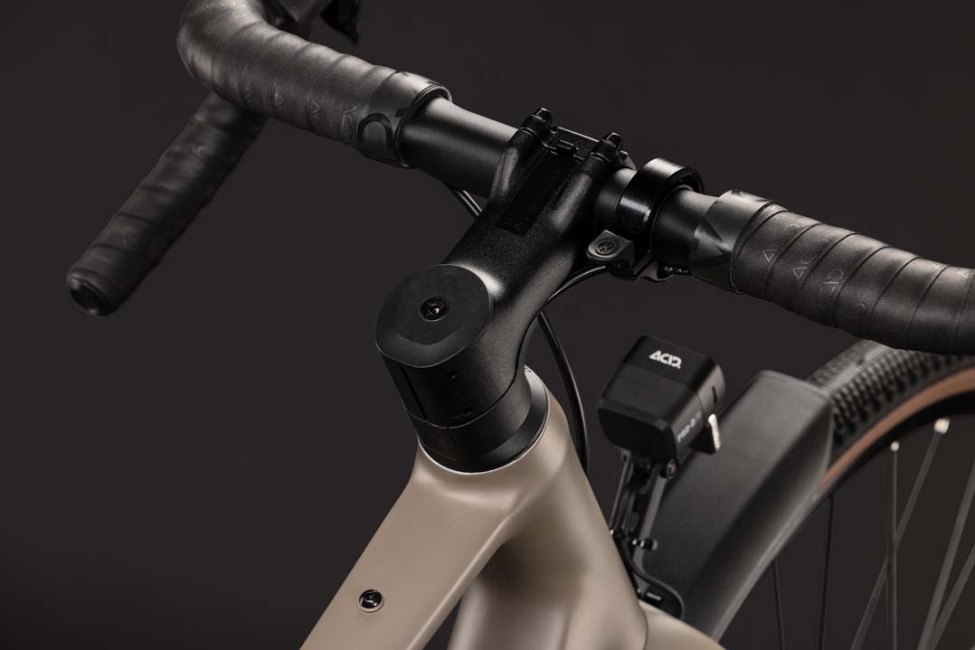 Cube Nuroad ONE FE wood´n´grey 2027 L (58 cm) / 1135150