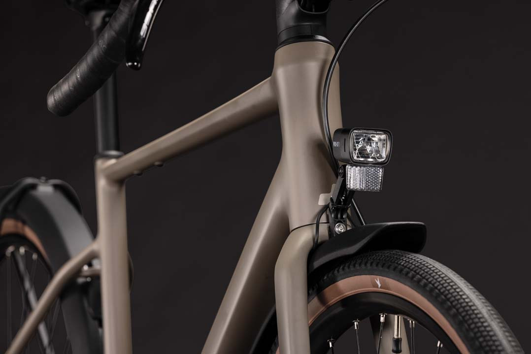 Cube Nuroad ONE FE wood´n´grey 2027 L (58 cm) / 1135150