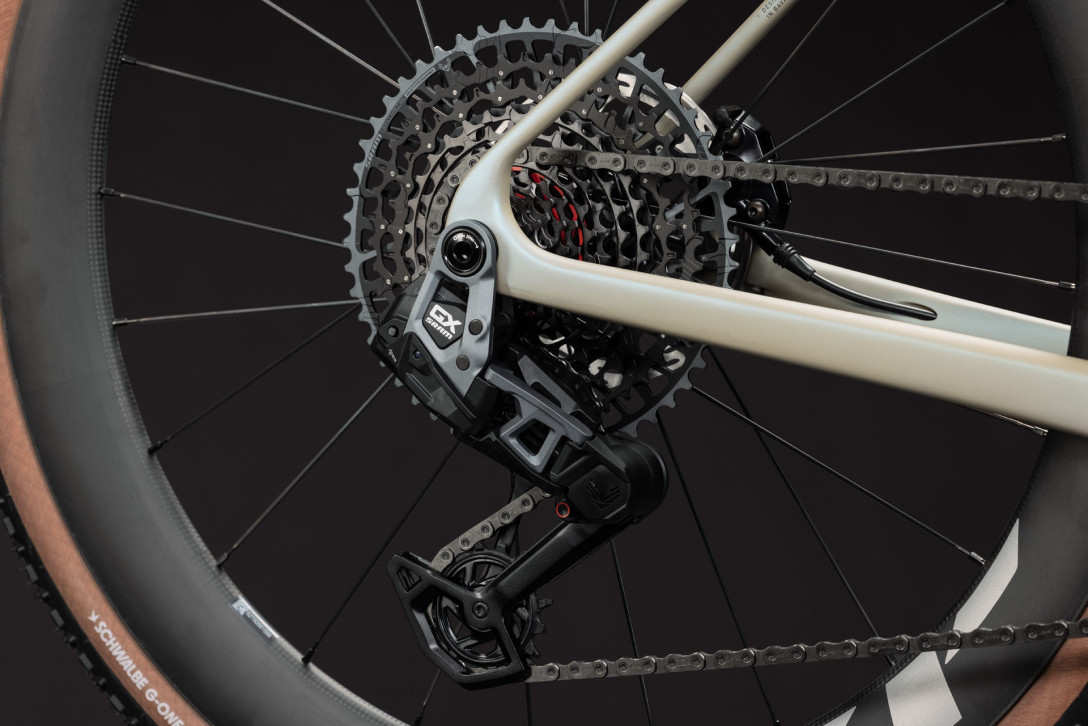 Cube Nuroad C:62 SLX glintsand´n´black 2027