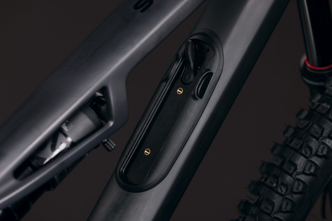 Cube Stereo HPC RACE carbon´n´black 2027