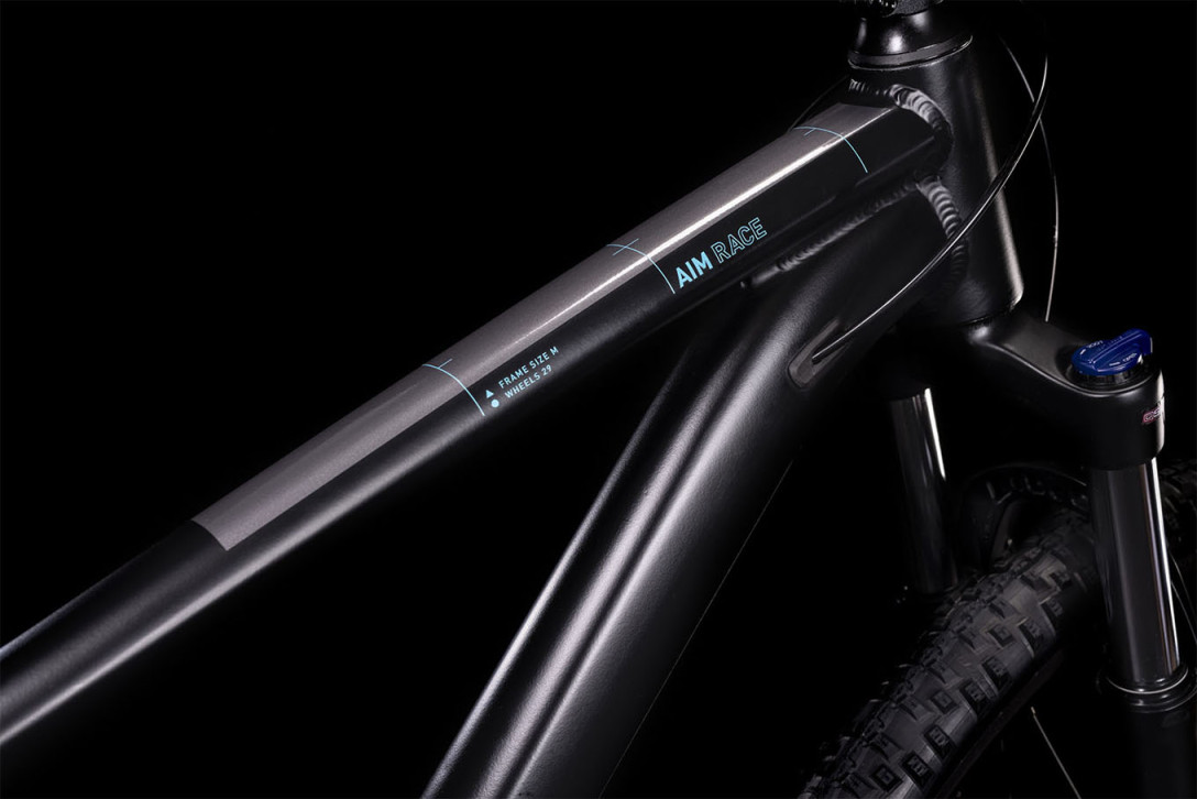 Cube Aim Race black´n´azure 2022 501400 / 29: (18") M