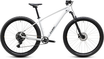 Cube Aim ONE metallicwhite´n´black 2027