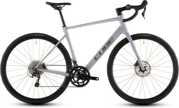 Cube Attain Race foggrey´n´shift 2026