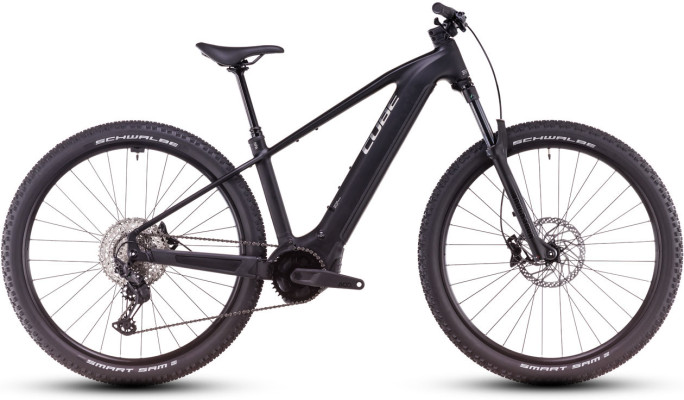 Cube Reaction Hybrid Race 800 black´n´metal 2025